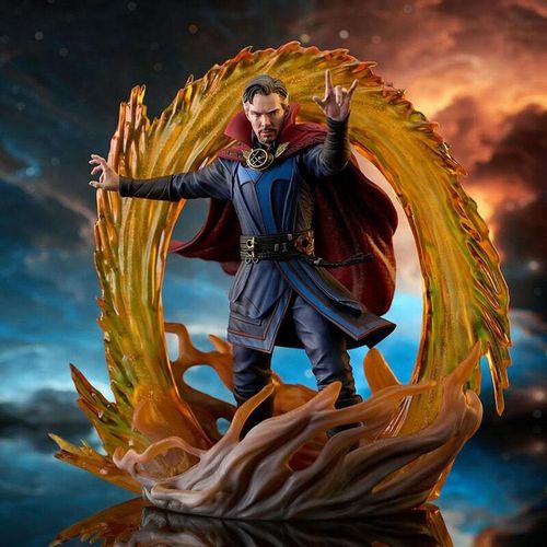 Marvel Comic Gallery Doctor Strange figure 25cm slika 2