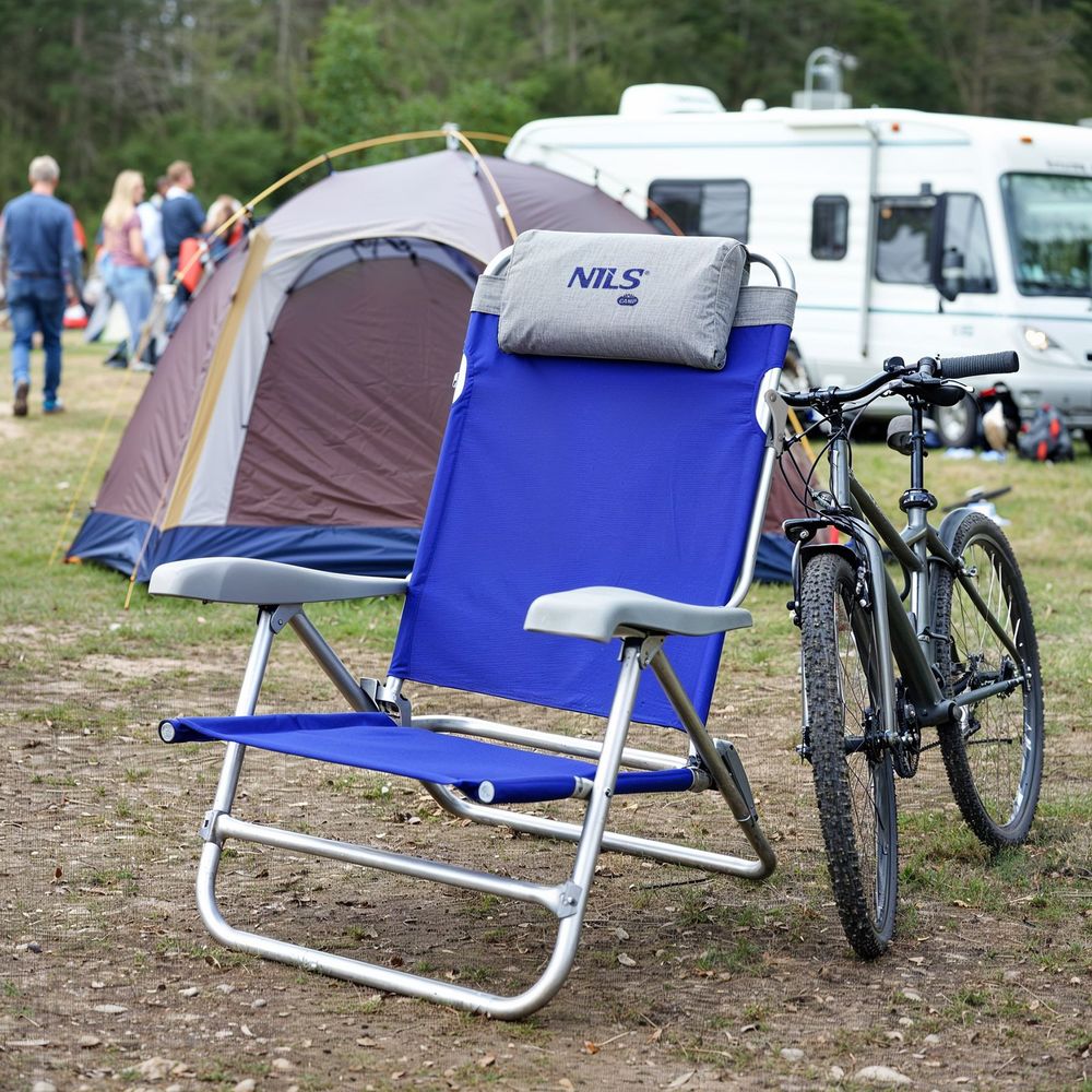 Nc3502 plavo-siva sklopivna turistička stolica nils camp slika 3