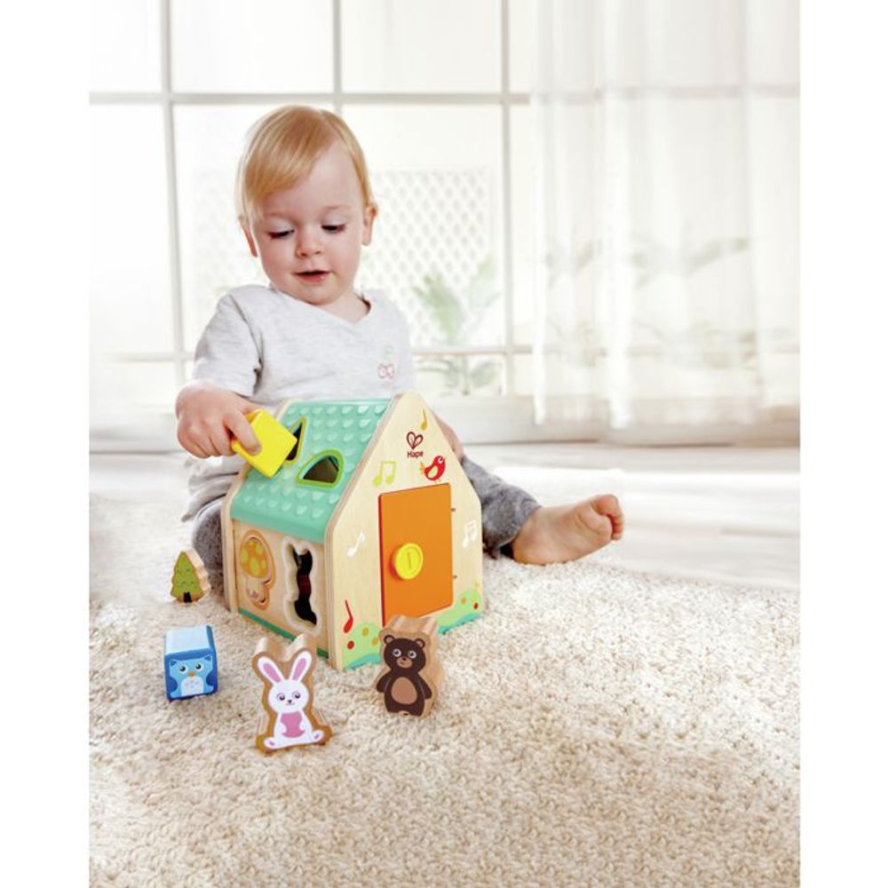 Hape Drveni sorter oblika Critter House slika 6