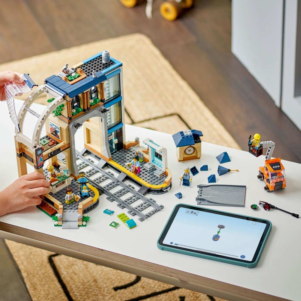 LEGO 60469 Central Train Station slika 8