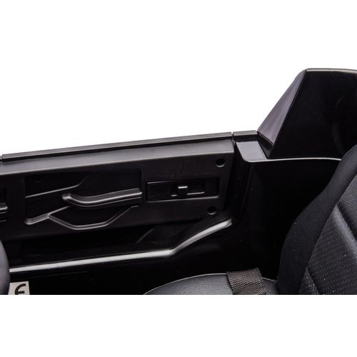 Licencirani auto na akumulator Audi Q7 - crni/lakirani slika 7