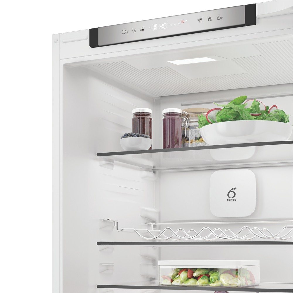 WHIRLPOOL Ugradbeni frižider WHK2 5292 B4E / 270 l, 55 cm slika 6