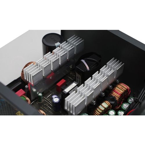 DeepCool PF400 Napajanje 80PLUS 400W 1x 20+4pin, 2x 4pin, 1x PCI-E(6+2)x2, 1x EPS 8pin(4+4), 120mm slika 4