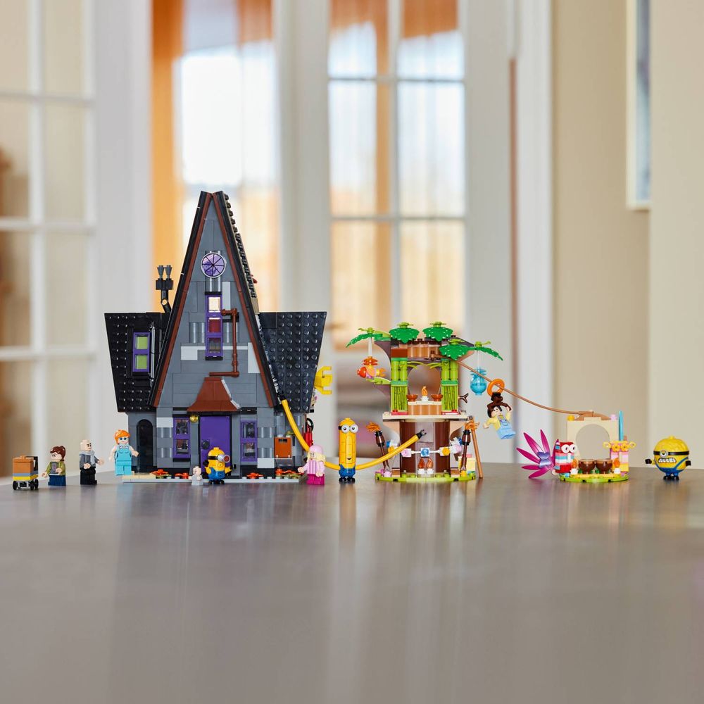 LEGO 75583 Minions i Gruova porodična vila slika 12