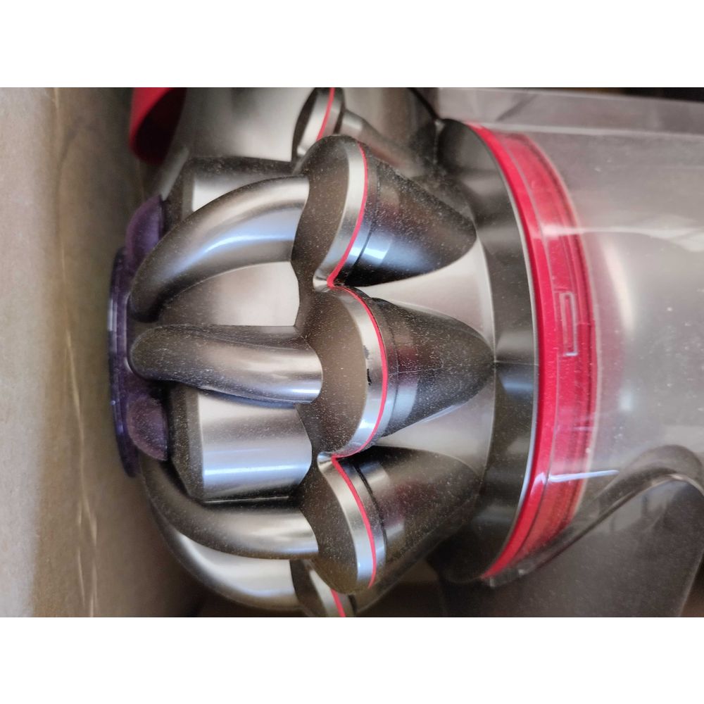 Dyson štapni usisavač V8 Total Clean - SERVISIRAN UREĐAJ slika 7