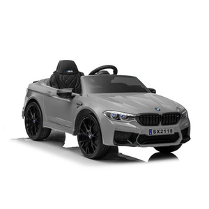 Automobil na akumulator BMW M5- sivi