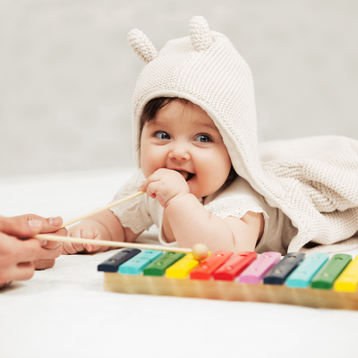 Kako muzika utiče na razvoj beba?
