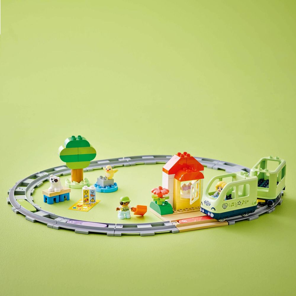 LEGO 10427 Interaktivni avanturistički voz slika 7
