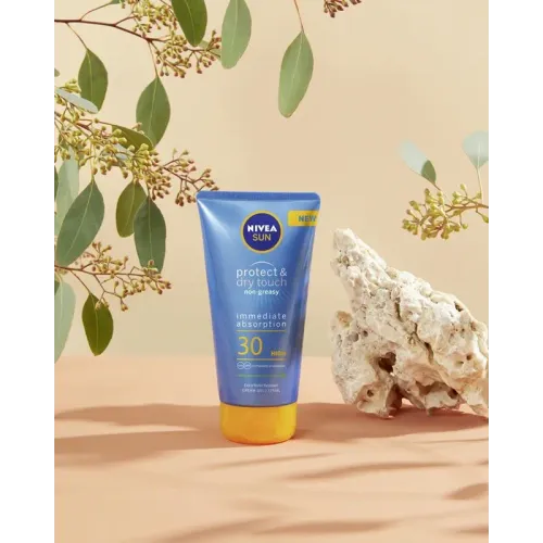 NIVEA SUN protect & dry krema-gel u tubi za zaštitu od sunca SPF 30 175 ml slika 2