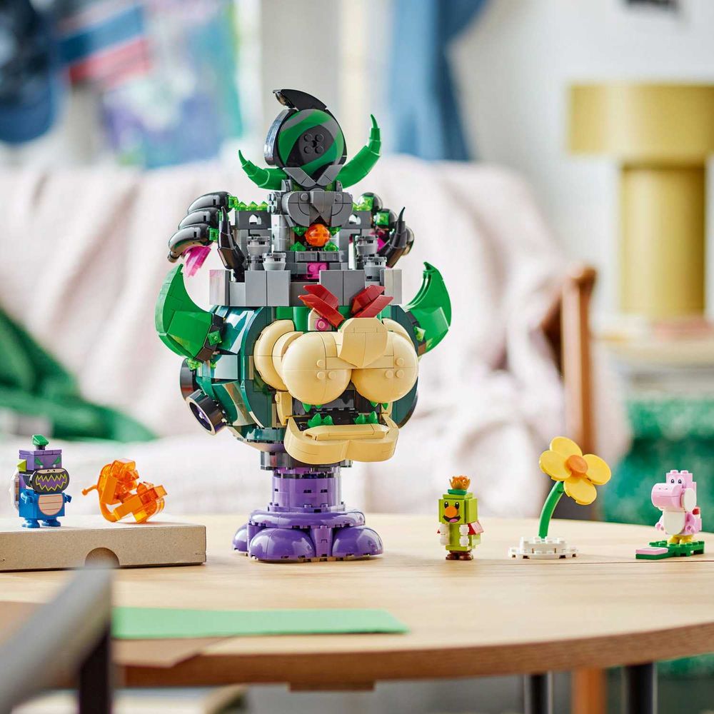 LEGO 72042 Prince Florian & Castle Bowser slika 7