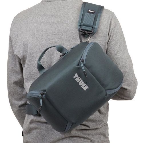 Thule Covert DSLR Backpack 24L ruksak za fotoaparat sivi slika 15