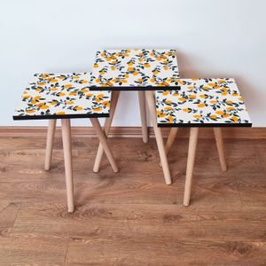 Set od 3 Nesting Stolova - Bijeli, Narandžasti i Zeleni