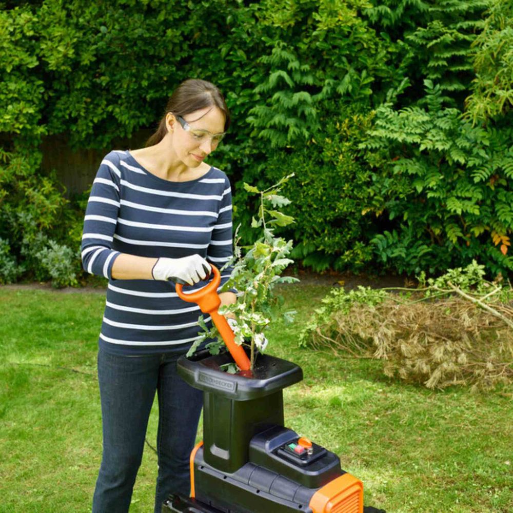 Black & Decker Aku Drobilica za grane 2800 W BEGAS5800 slika 3