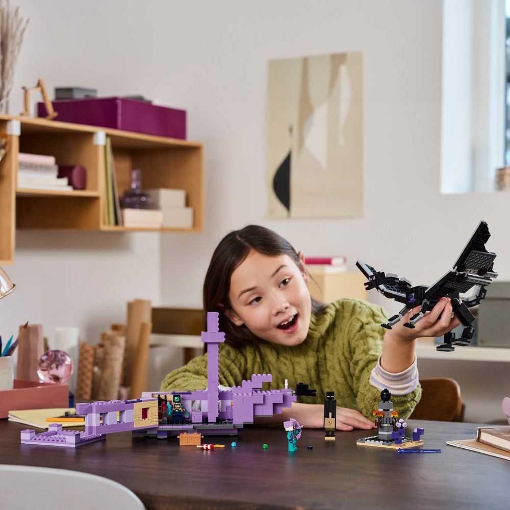 LEGO 21264 Ender Zmaj i End Brod slika 11