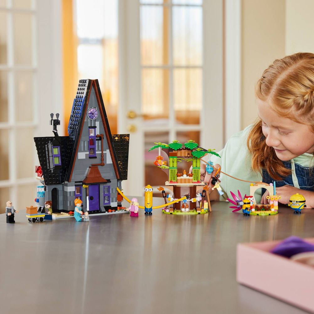LEGO 75583 Minions i Gruova porodična vila slika 11