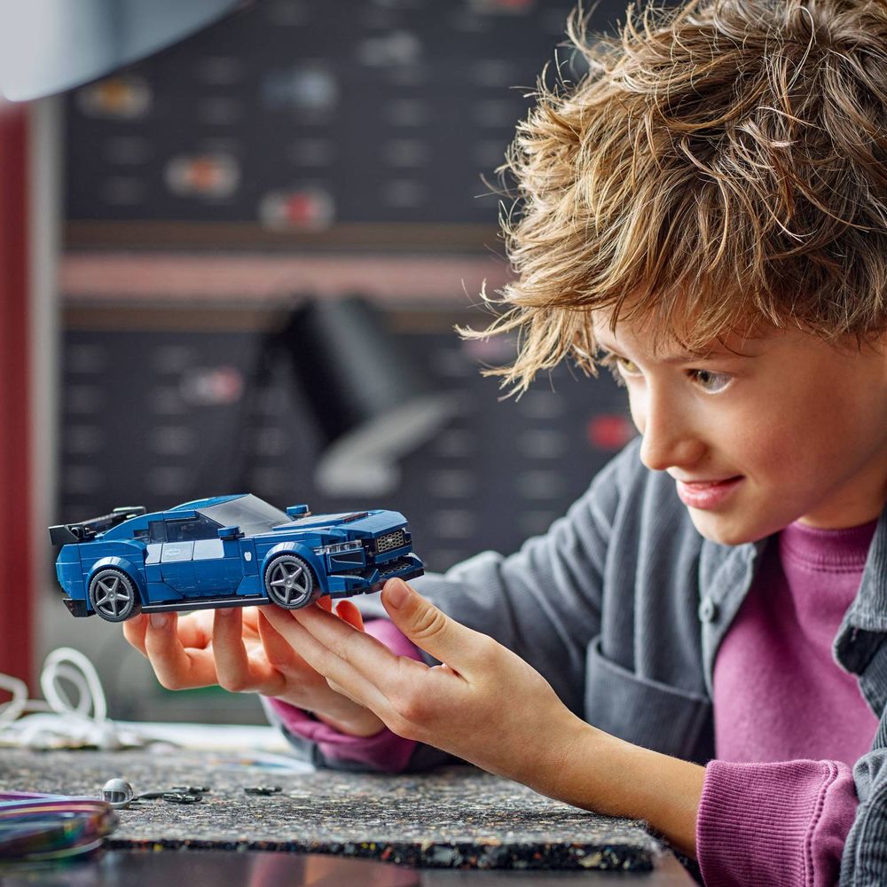 LEGO 76920 Ford Mustang Dark Horse  slika 9