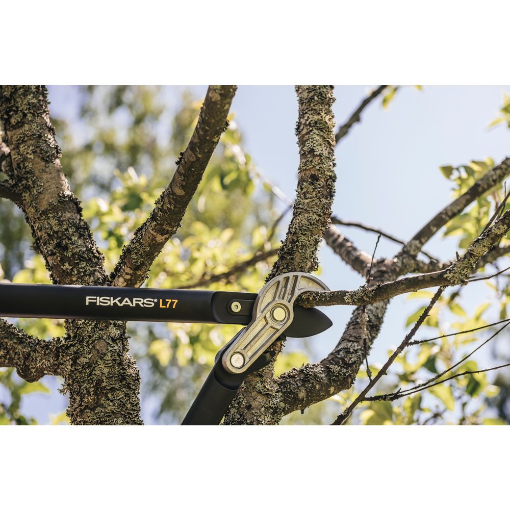 Fiskars 112580 Makaze za grane 686 mm L slika 2