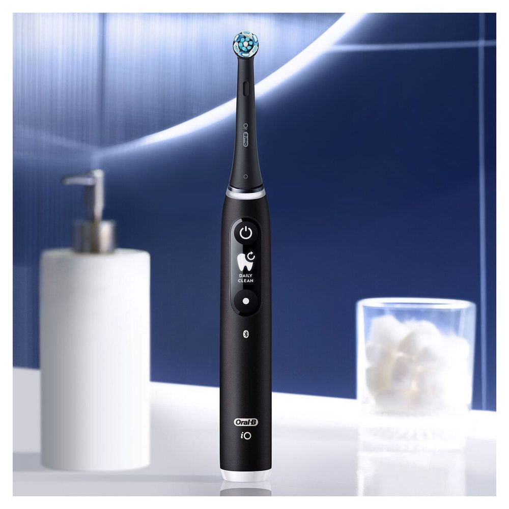 Oral-B Električna četkica za zube iO Series 6 Black Lava slika 4