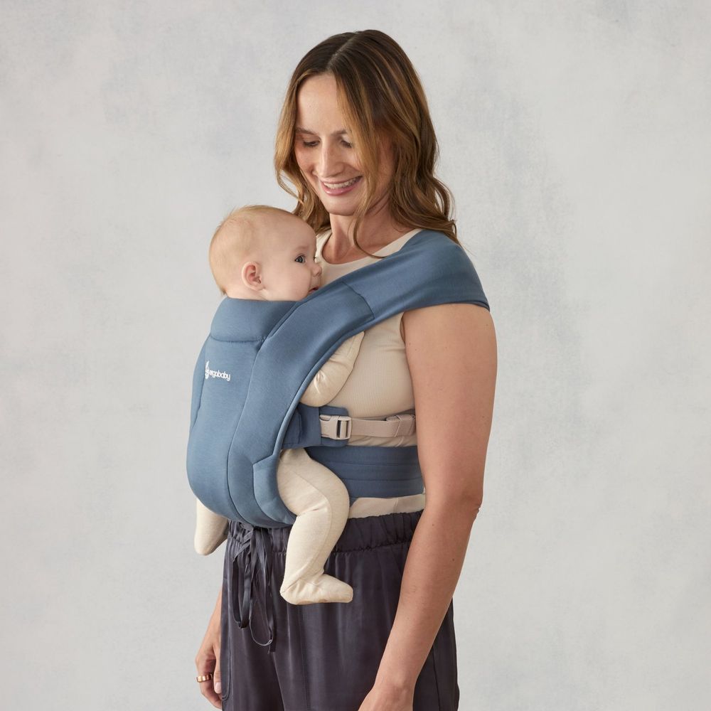Ergobaby Embrace nosiljka Oxford Blue slika 9