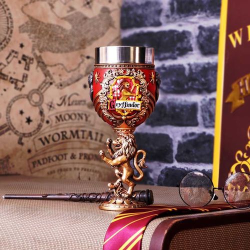 HARRY POTTER GRYFFINDOR COLLECTIBLE GOBLET slika 5