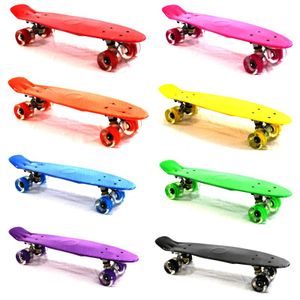 Master Dječiji skateboard sa svjetlećim točkovima 22", 1kom
