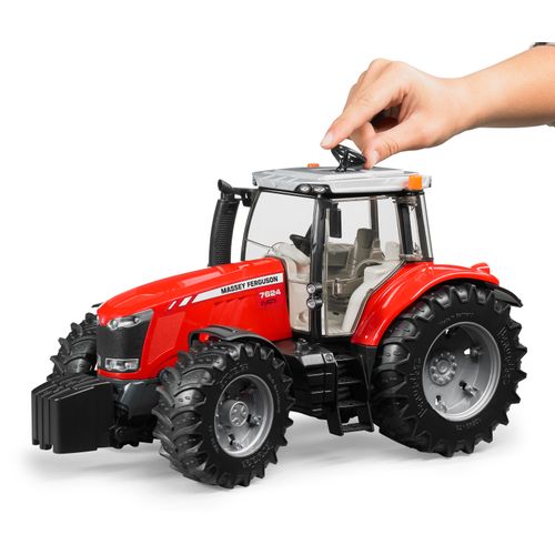 BRUDER traktor Massey Ferguson 03046 slika 7