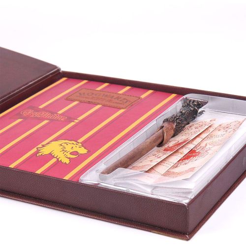 Harry Potter stationery set slika 4