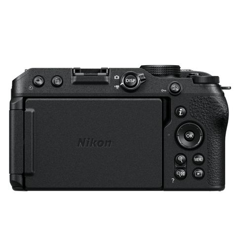 NIKON Dig Z30 + 18-140mm f/3.5-6.3 VR DX slika 4