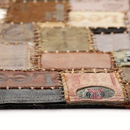 Tepih sastavljen od etiketa za traperice od prave kože 80x150 cm smeđi slika 5