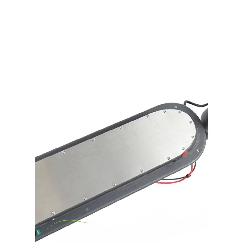 Aluminijumski poklopac za bateriju slika 1