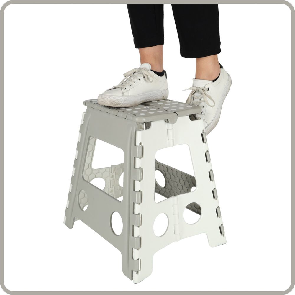 Protuklizni tabure 39CM svijetlo sivi  slika 5
