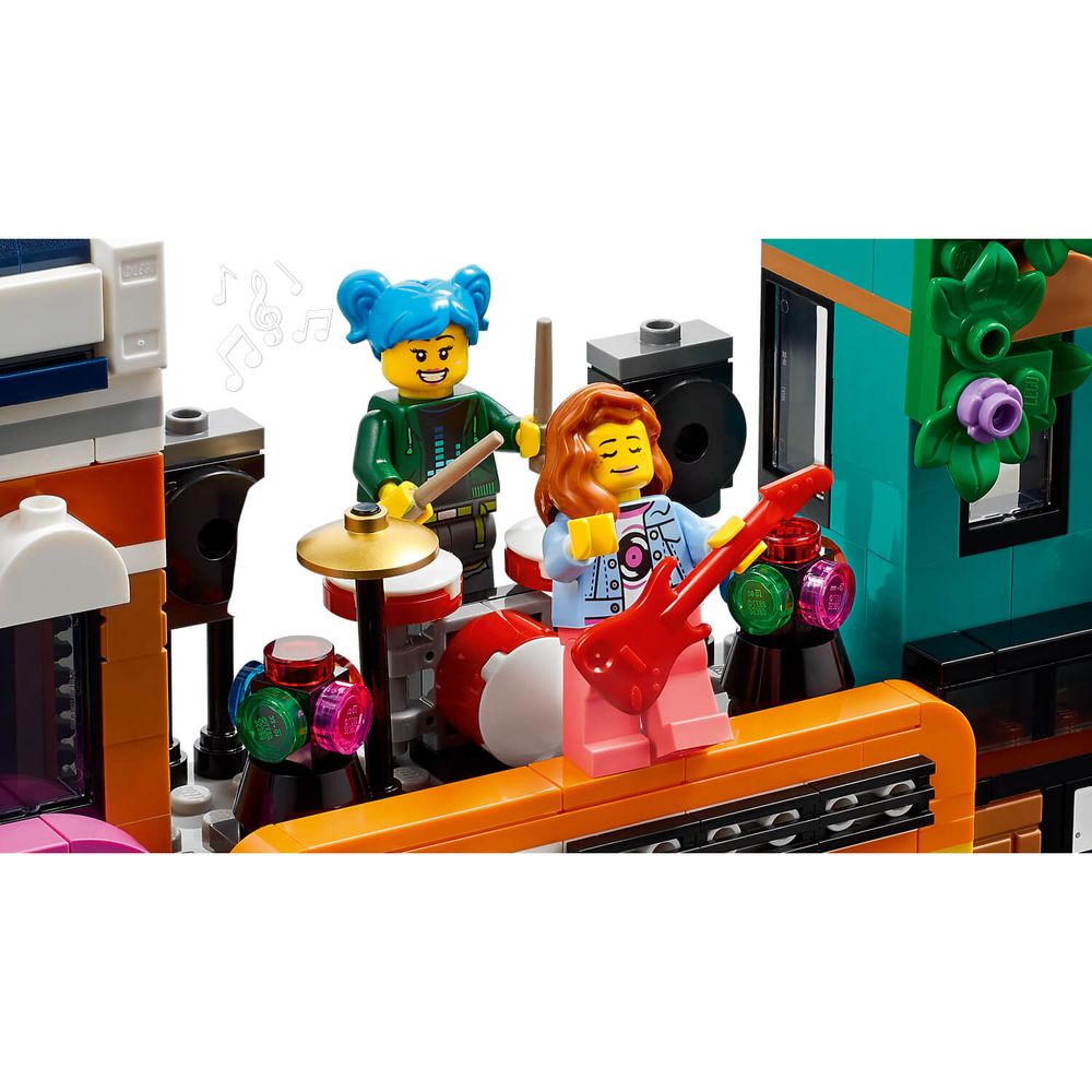 LEGO 31141 Glavna ulica slika 11