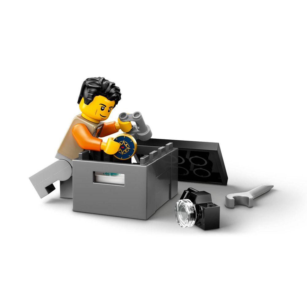 LEGO 60447 Terenski kamionet 4x4 slika 3