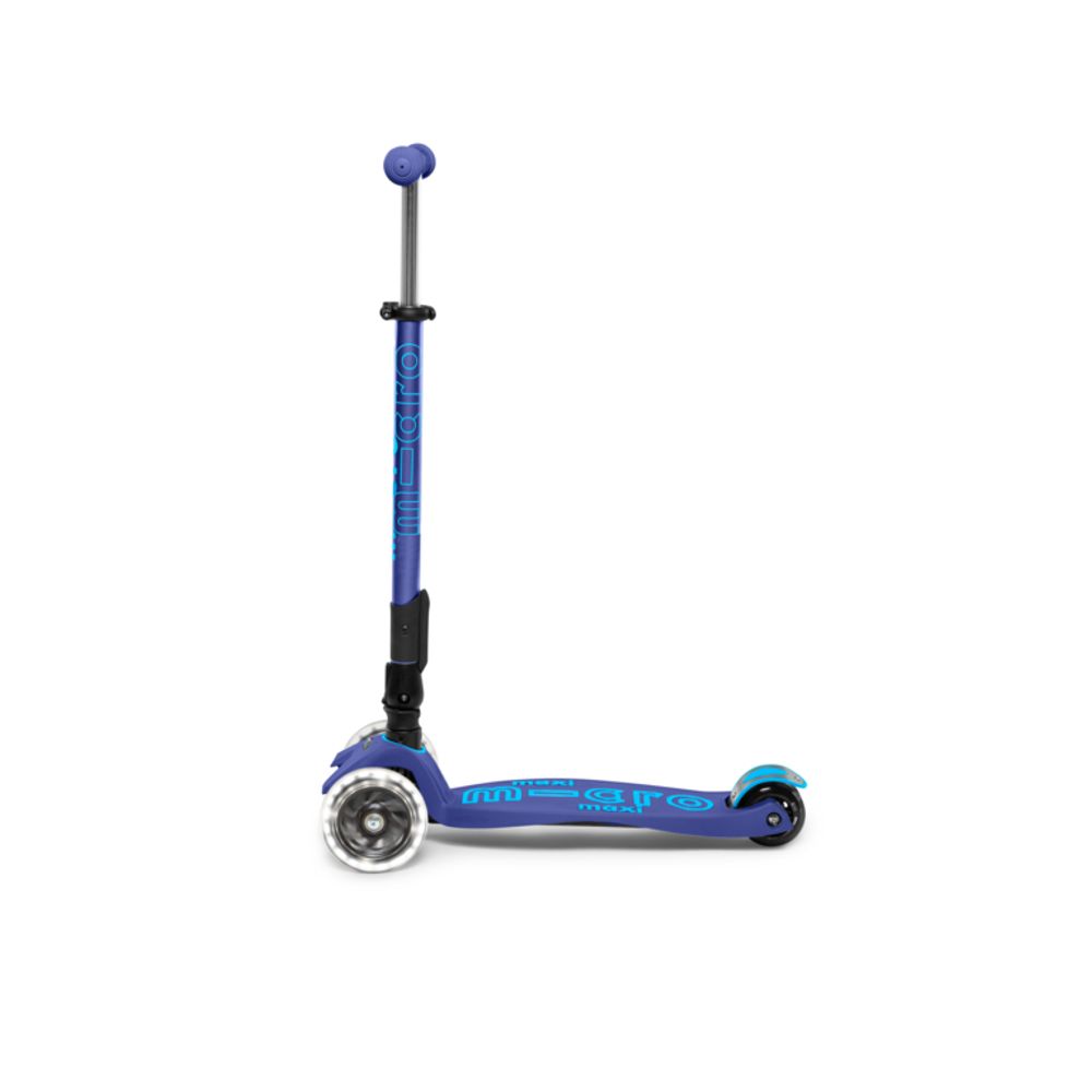 Micro Romobil Maxi Deluxe Sklopivi LED, Mornarsko Plavi slika 3