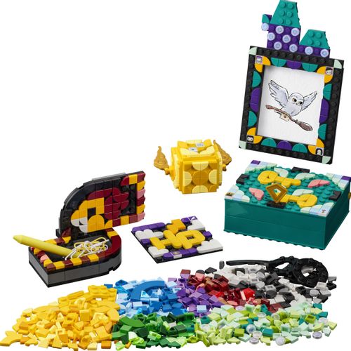 LEGO® DOTS 41811 Pribor za stol Hogwarts™ slika 5