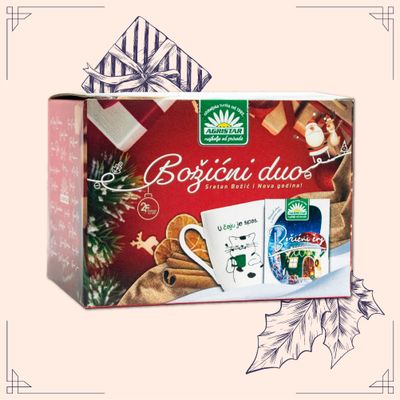 Ovoga Božića pokloni najdražima ovaj veseli božićni paketić koji se sastoji od našeg ukusnog Božićnog čaja kao i šalice maca “U čaju je spas”. Uzdravlje! 