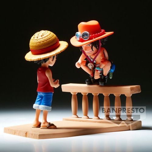 One Piece Monkey D Luffy & Portgas D Ace World Collectable Log Stories figure 8cm slika 5