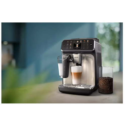 Philips Potpuno Automatski Aparat za Espresso EP5547/90 slika 3