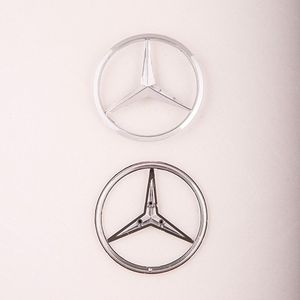 Plastična oznaka Mercedes Fi86mm zadnja