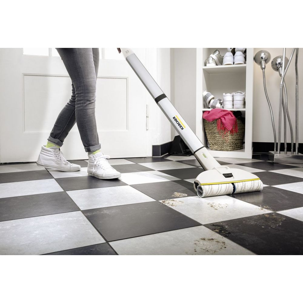 KARCHER Bežični čistač podova EWM 2 Premium White - Električni mop 1.056-350.0 slika 13