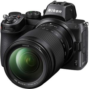 Nikon Z 5 + 24-200 f/4.5-6.3