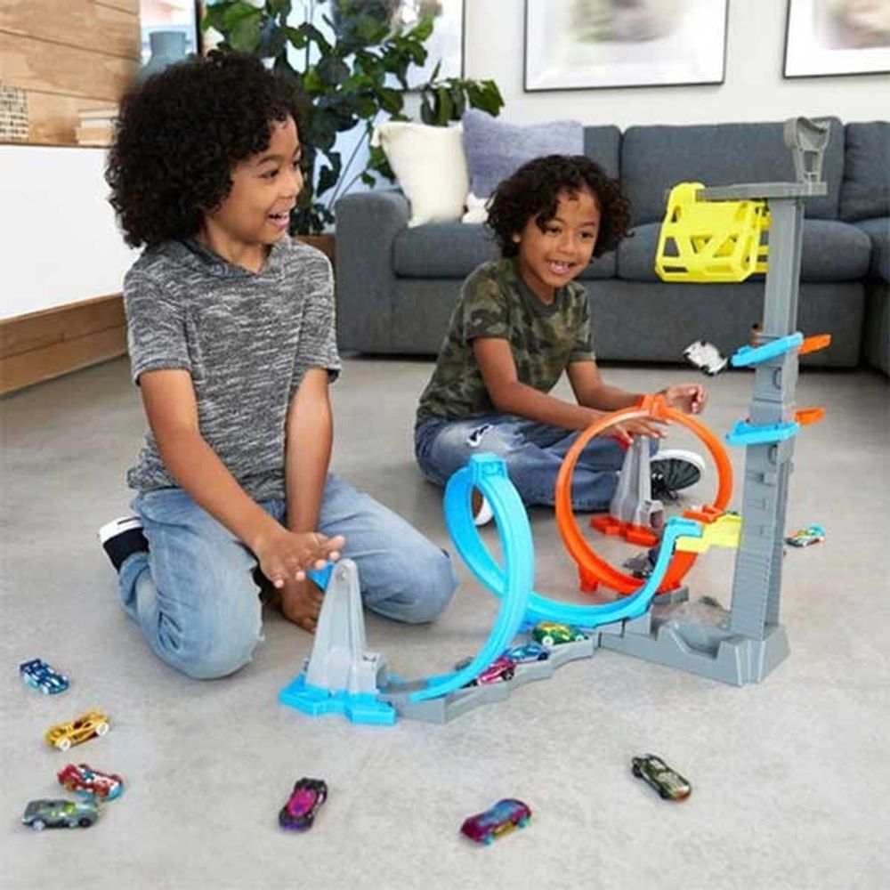 Hot Wheels Action Loop & Launch - Staza sa dvostrukom petljom i autićem, 80cm slika 6