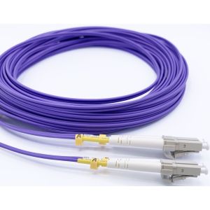 FO LC/UPC - LC/UPC MM 3M OM4 DX Purple