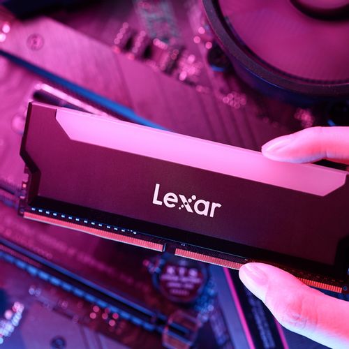 Lexar Hades 2x16GB, RGB DDR4 3600 overclockedMem. with heatsink and RGB lighting slika 4