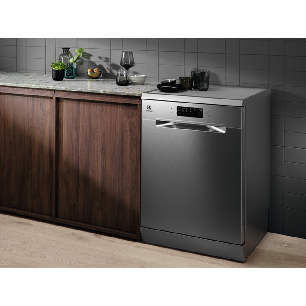 ELECTROLUX Samostojeća mašina za suđe ESA47210SX, 13 setova slika 3