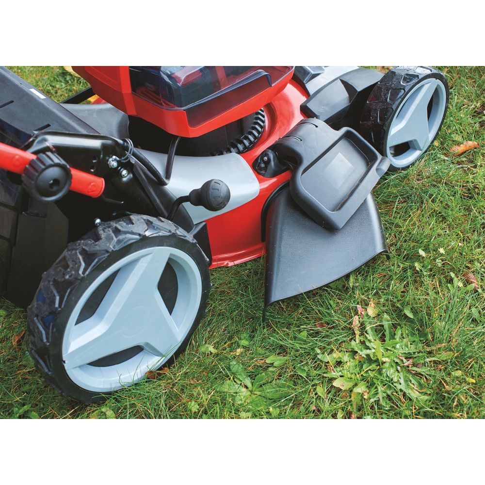 Einhell Akumulatorska samohodna kosilica za travu Set GE-CM 36/47 S HW Li (4x4,0 Ah) slika 3