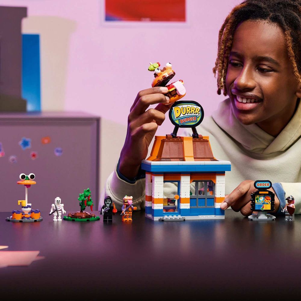 LEGO 77076 Durrr Burger Restaurant slika 8