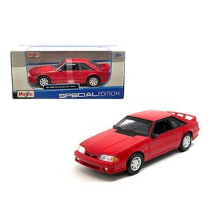 Maisto Metalni model autica 1:24 1993 Ford Mustang SVT Cobra 32906