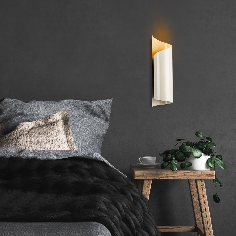 GMN-000012 Krem Zidna Lampa slika 1