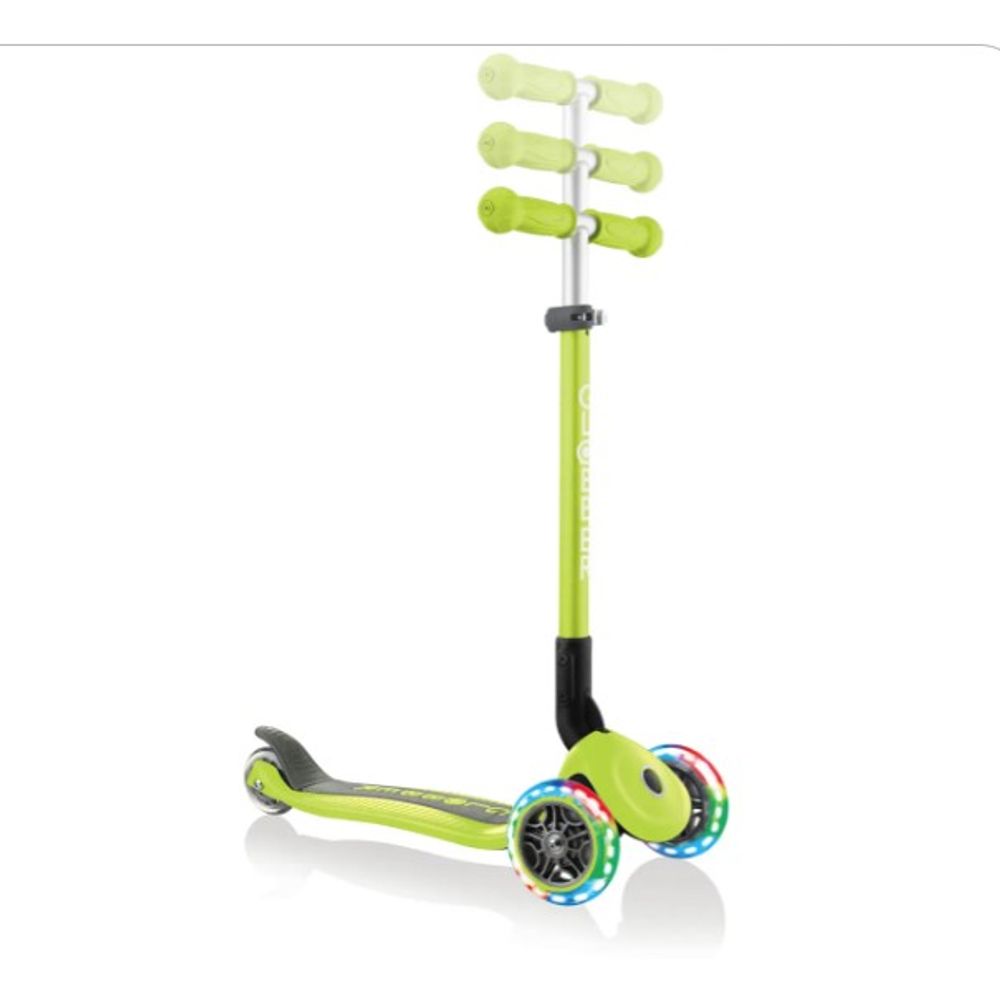 Globber Romobil sa svjetlećim točkovima Primo Lights Lime Green 432-106-2 slika 2
